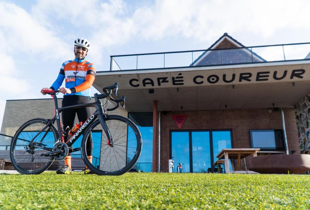 ホテル Cafe Coureur ボルフローン エクステリア 写真